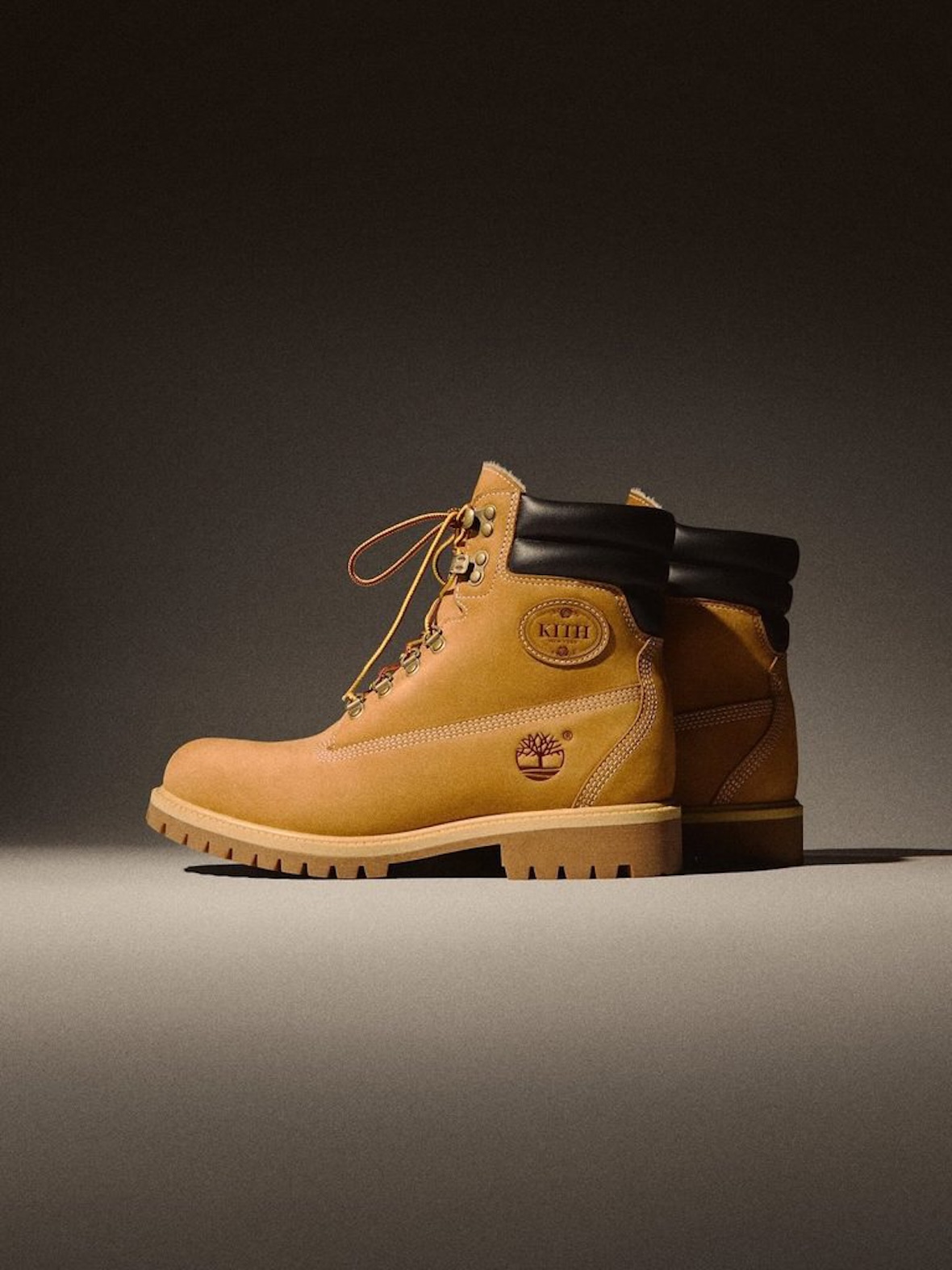 Kith x Timberland 6-Inch Shearling 40 Below Wheat boot